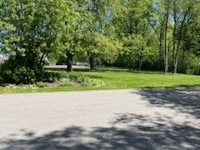 1250 S Sawburg Avenue, Alliance, OH 44601 Photo 4
