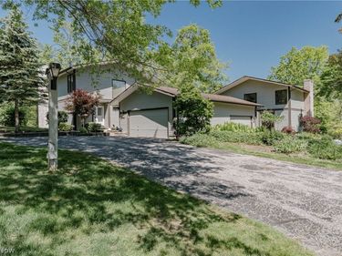 6919 Woodwalk Drive, Unit 38, Brecksville, OH 44141