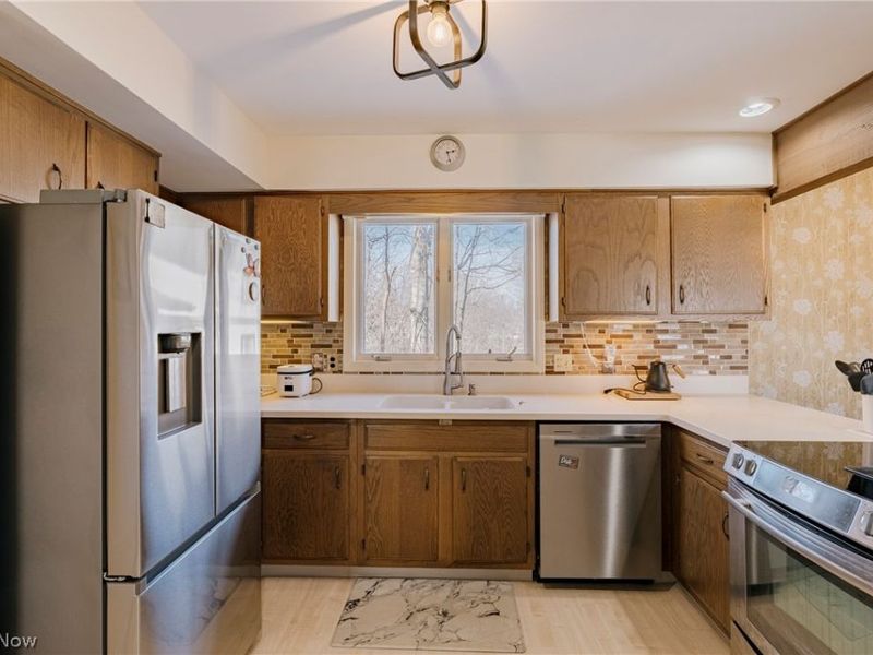 6919 Woodwalk Drive, Unit 38, Brecksville, OH 44141 Photo 11