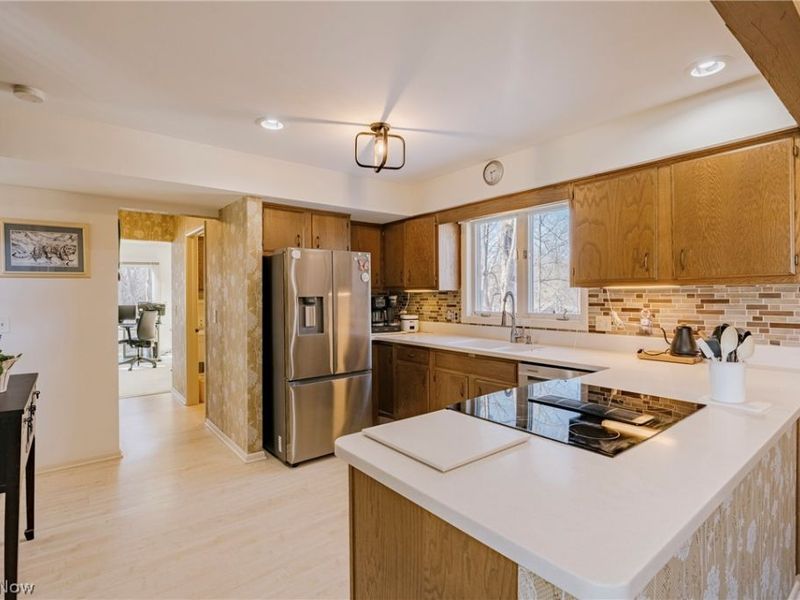 6919 Woodwalk Drive, Unit 38, Brecksville, OH 44141 Photo 11