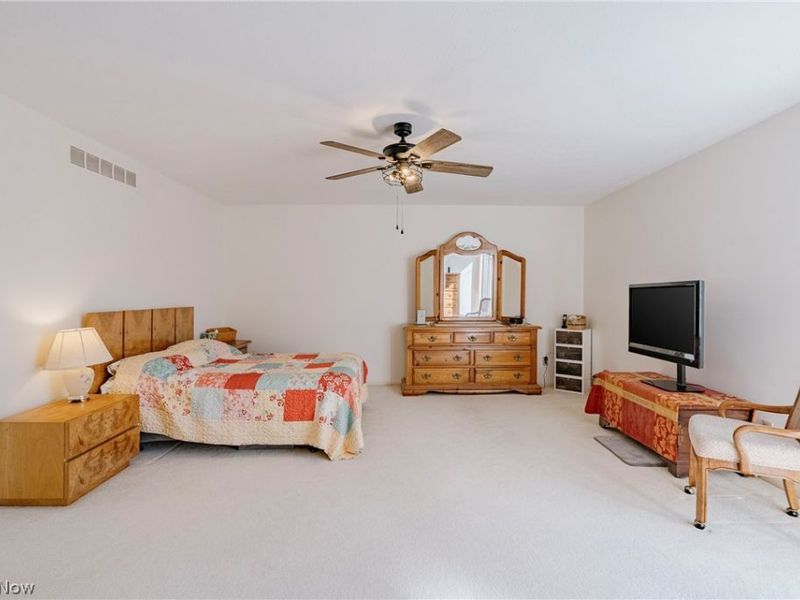 6919 Woodwalk Drive, Unit 38, Brecksville, OH 44141 Photo 18