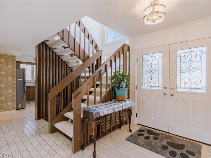 6919 Woodwalk Drive, Unit 38, Brecksville, OH 44141 Photo 3