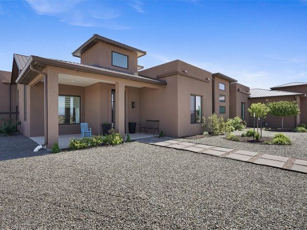 10 E Serena , Santa Fe, NM 87508