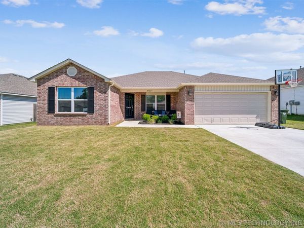 23667 E 115th Street S, Broken Arrow, OK 74014