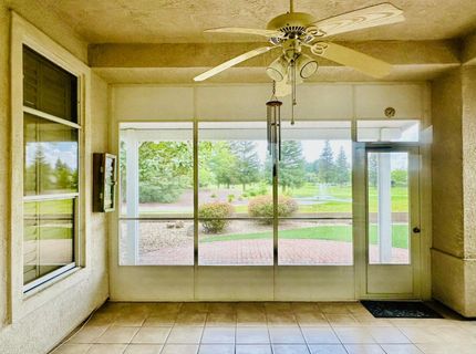 7026 Lost Lake Ln, Roseville, CA 95747 Photo