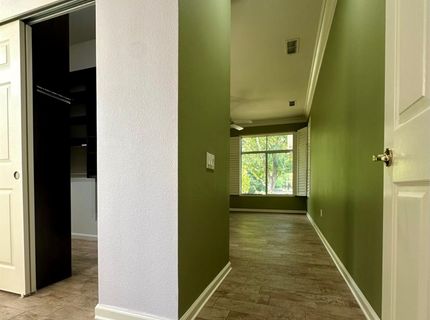 7026 Lost Lake Ln, Roseville, CA 95747 Photo