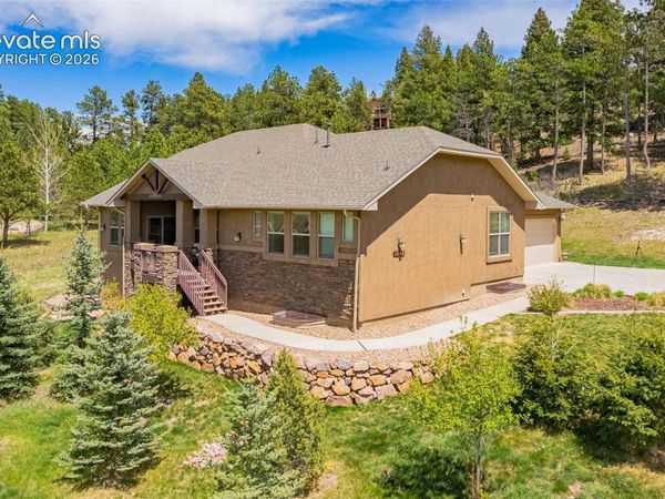1092 Greenland Forest Drive, Monument, CO 80132