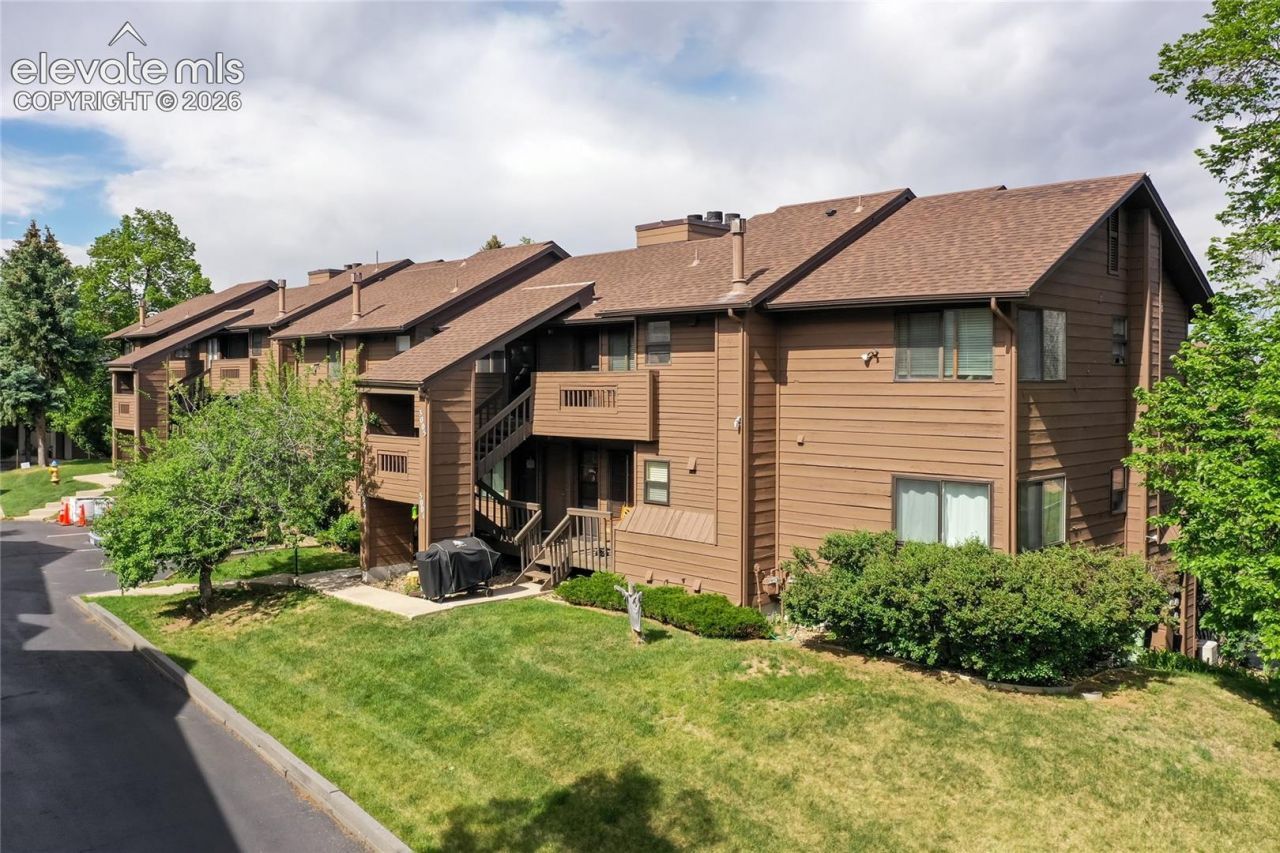 3013 Capstan Way, Colorado Springs, CO 80906 Main Photo