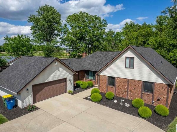 4980 E Brentwood Avenue, Terre Haute, IN 47805