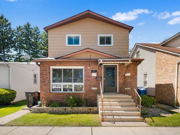 5364 N Normandy Avenue , Chicago, IL 60656