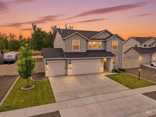 13149 S Chawon River Ave, Nampa, ID 83686