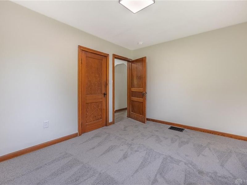 2976 Arthur Road, Springfield, OH 45502 Photo 8