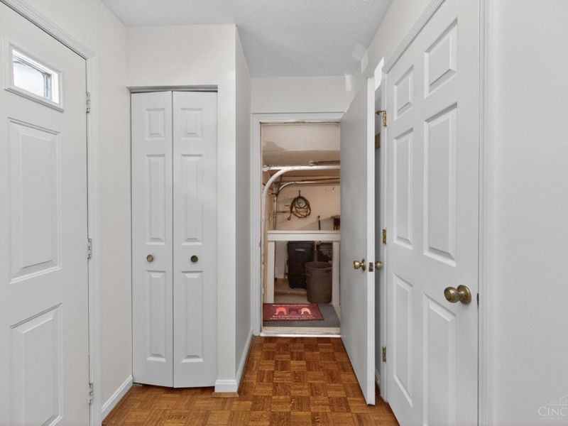 6355 Corbly Road, Unit 4, Cincinnati, OH 45230 Photo 12