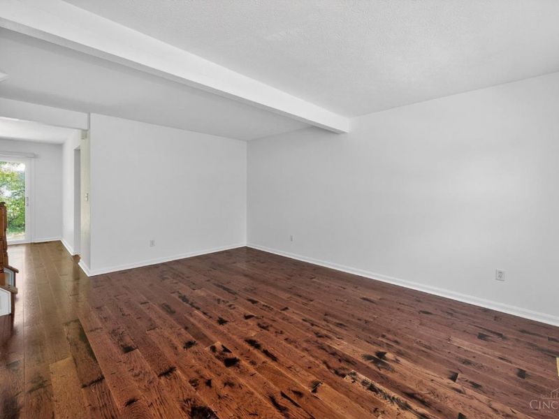 6355 Corbly Road, Unit 4, Cincinnati, OH 45230 Photo 5