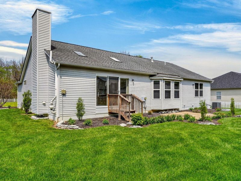 677 Washington Street, Canal Winchester, OH 43110 Photo 5