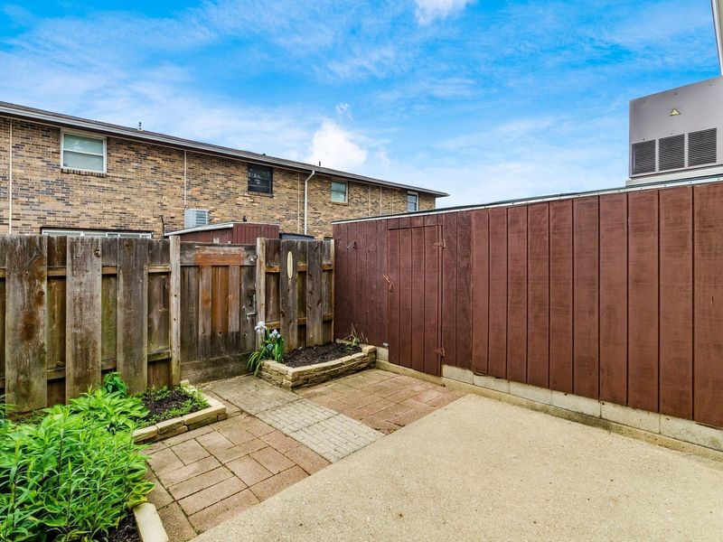 1308 Woodbrook Lane , Unit D, Columbus, OH 43223 Photo 23