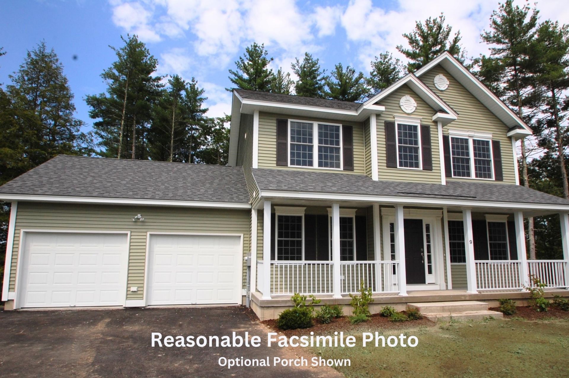 105 Lantern Drive, Sandown, NH 03873 Main Photo
