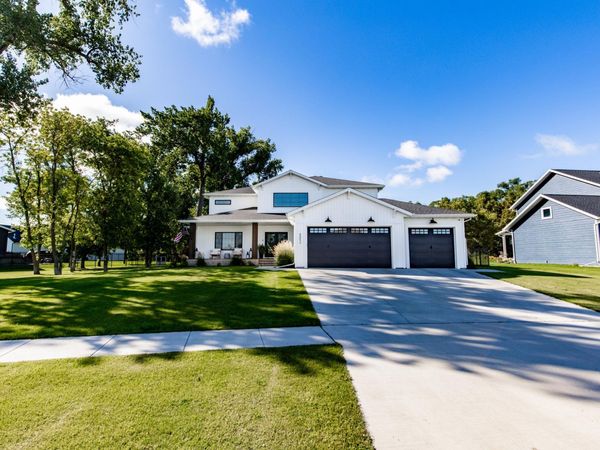 8852 Lost River Road , Horace, ND 58047