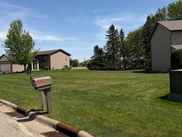 264 Eagle Lane, Zumbrota, MN 55992