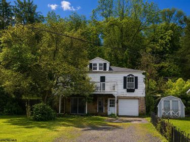 58 Carolina Avenue, Salem, WV 26426
