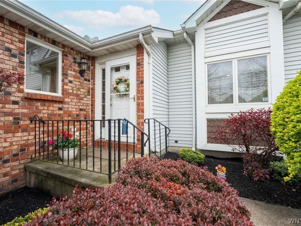 17 Niagara Shore Drive , Unit 17, Tonawanda, NY 14150