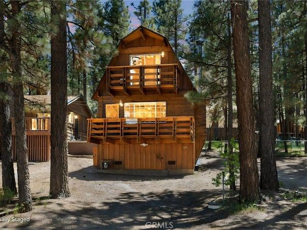 626 W Aeroplane Boulevard, Big Bear City, CA 92314