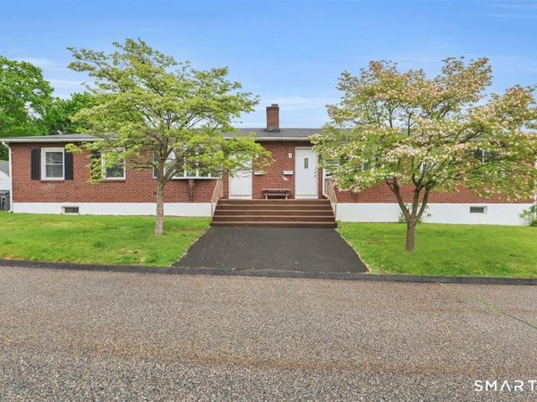 3 Packard , Manchester, CT 06040