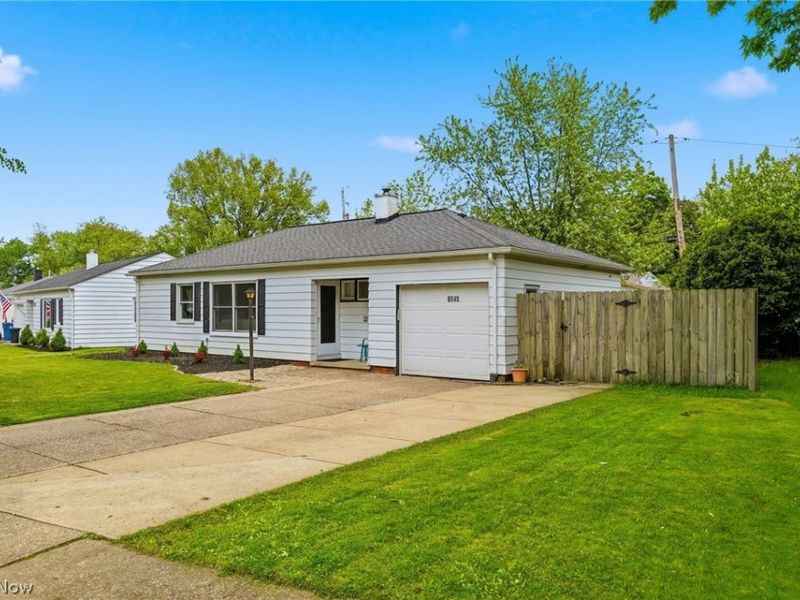 6545 Aylesworth Drive , Parma Heights, OH 44130 Photo 25