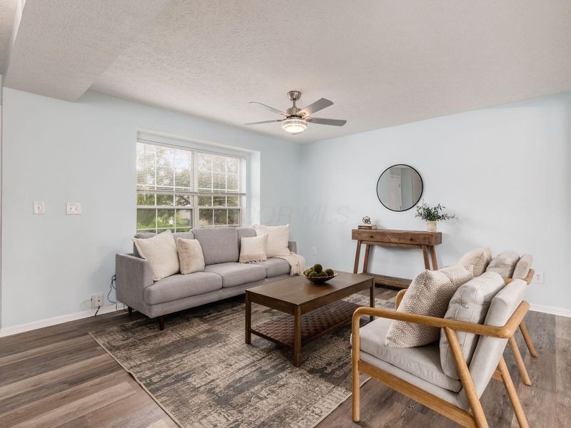 2133 Dunkeld Drive, Grove City, OH 43123 Photo 6