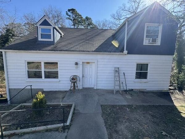 4 Battery Drive , Rossville, GA 30741