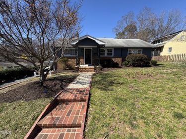 310 Crest Drive, Chapel Hill, NC 27516