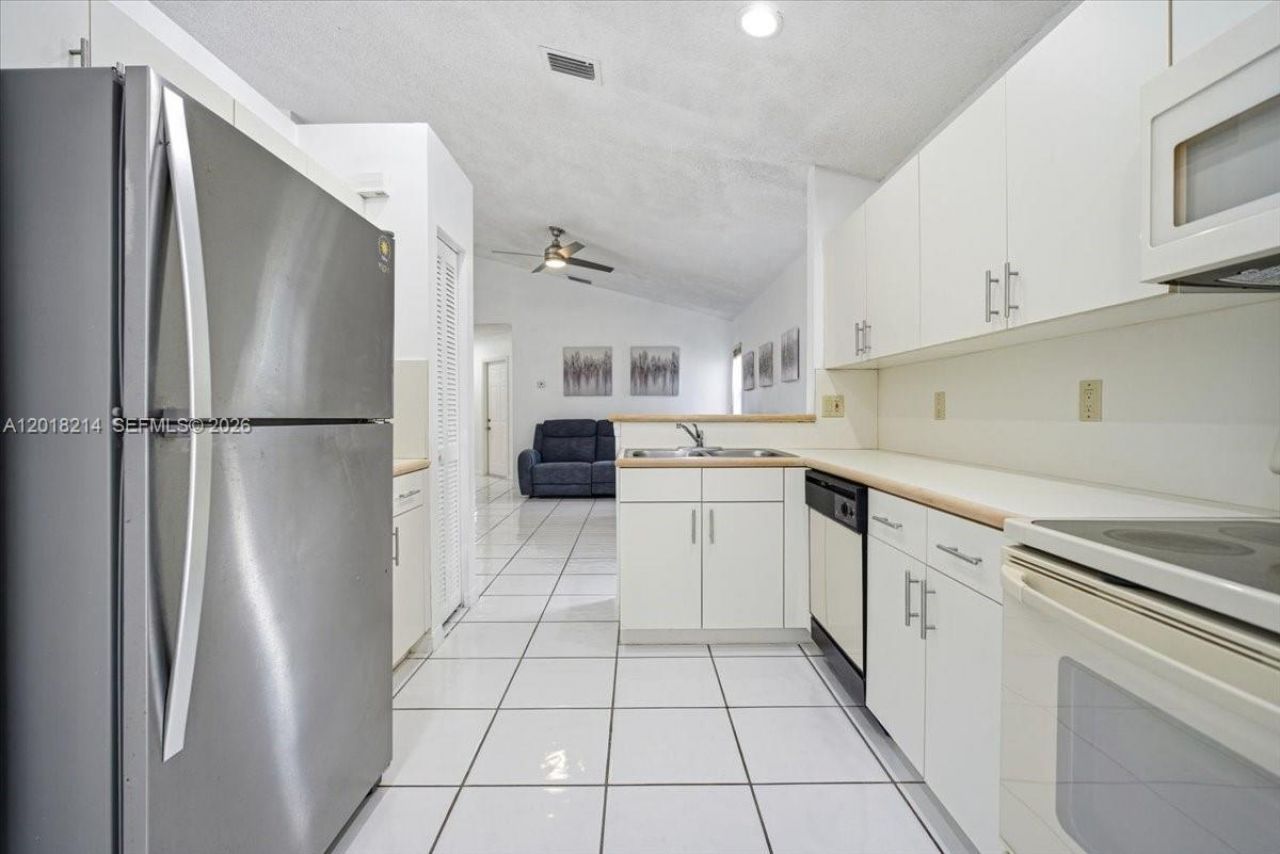 628 Stanton Dr , Weston, FL 33326 Photo