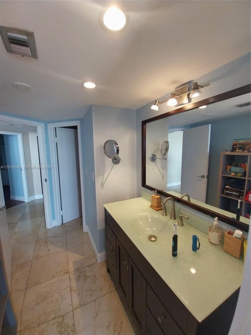 2333 Brickell Ave, Unit 602, Miami, FL 33129 Photo