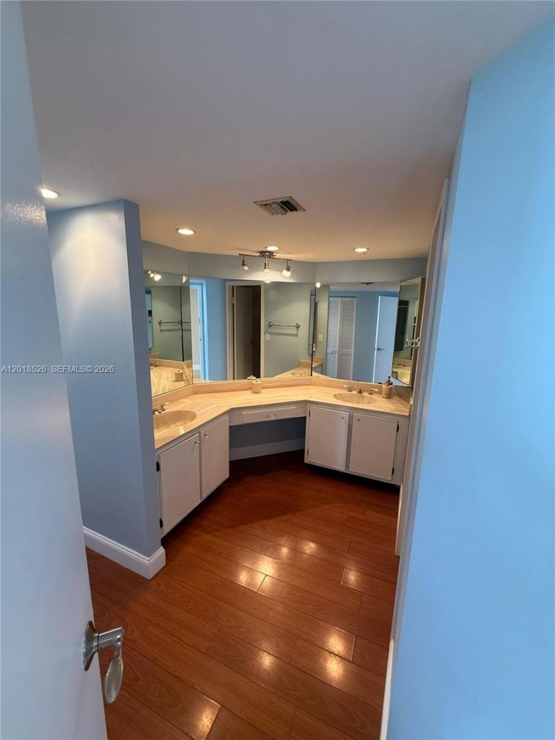 2333 Brickell Ave, Unit 602, Miami, FL 33129 Photo