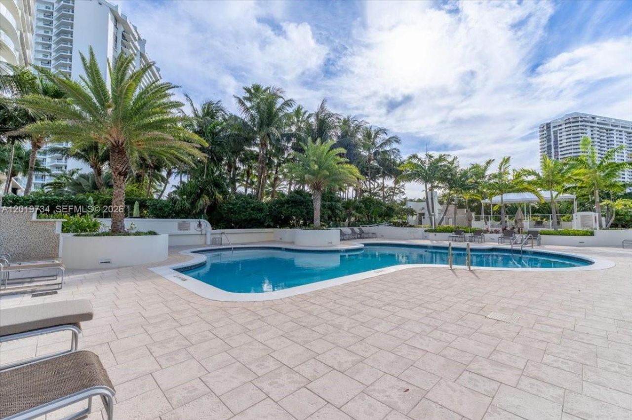 3000 Island Blvd , Unit 2802, Aventura, FL 33160 Photo