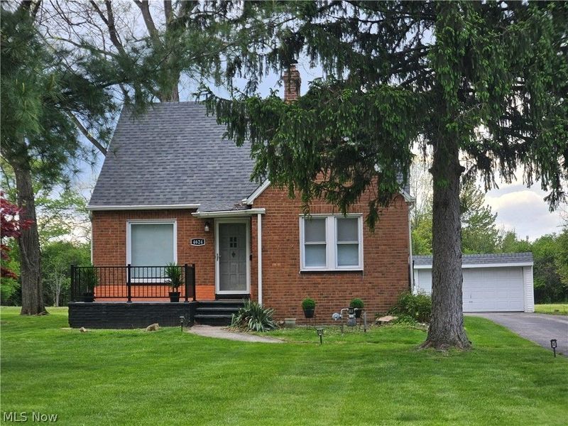 4624 Derbyshire Drive, North Randall, OH 44128 Photo 12