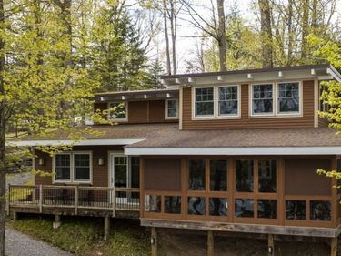 18490 Otter Point Road, Wellesley Island, NY 13640