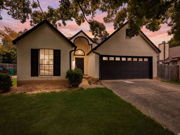 9010 Fromage, San Antonio, TX 78250