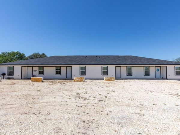1010 County Road 4516, Unit 1008, Castroville, TX 78009