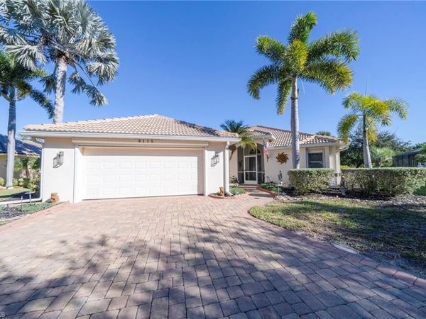 4115 Cape Cole BLVD, PUNTA GORDA, FL 33955