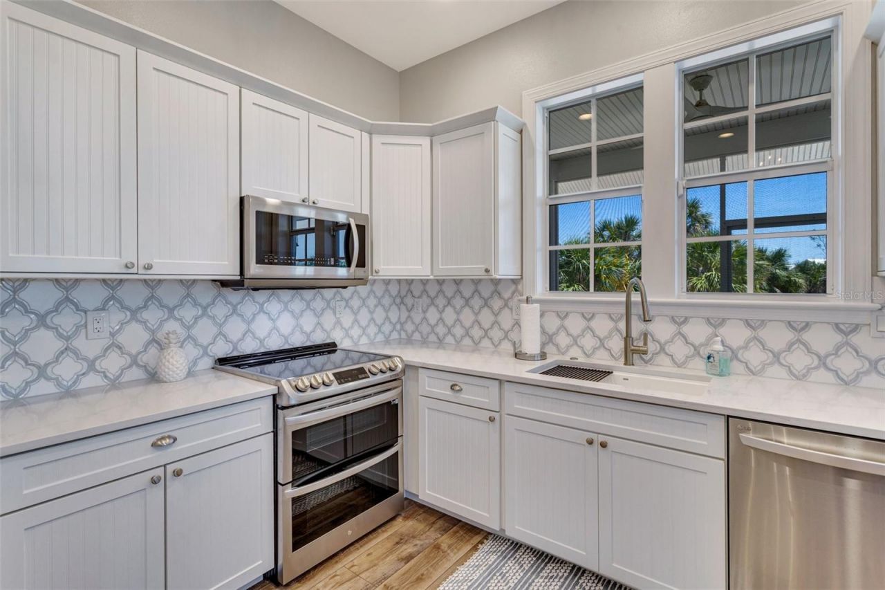 32 Palm Drive , Placida, FL 33946 Photo