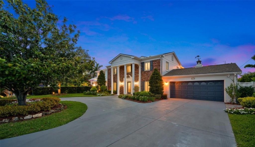 4545 Harbor Hills Drive, Largo, FL 33770 Photo