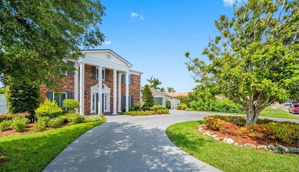 4545 Harbor Hills Drive, Largo, FL 33770 Photo