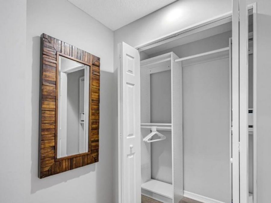 Property Image 94