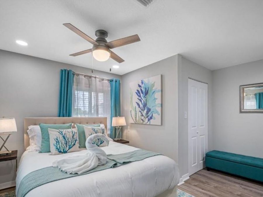 Property Image 100