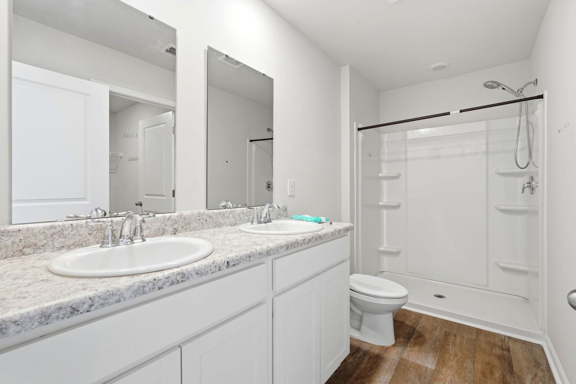 224 Jeff Waters Circle  Photo 26
