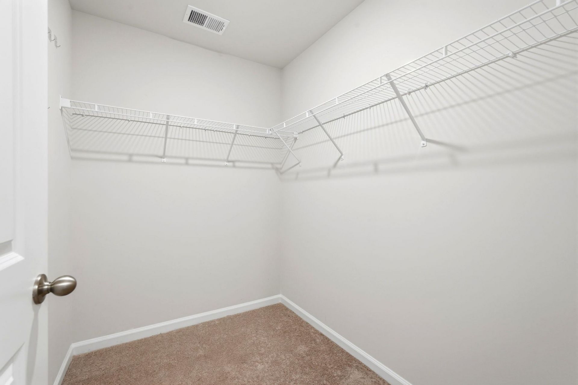 224 Jeff Waters Circle  Photo 27
