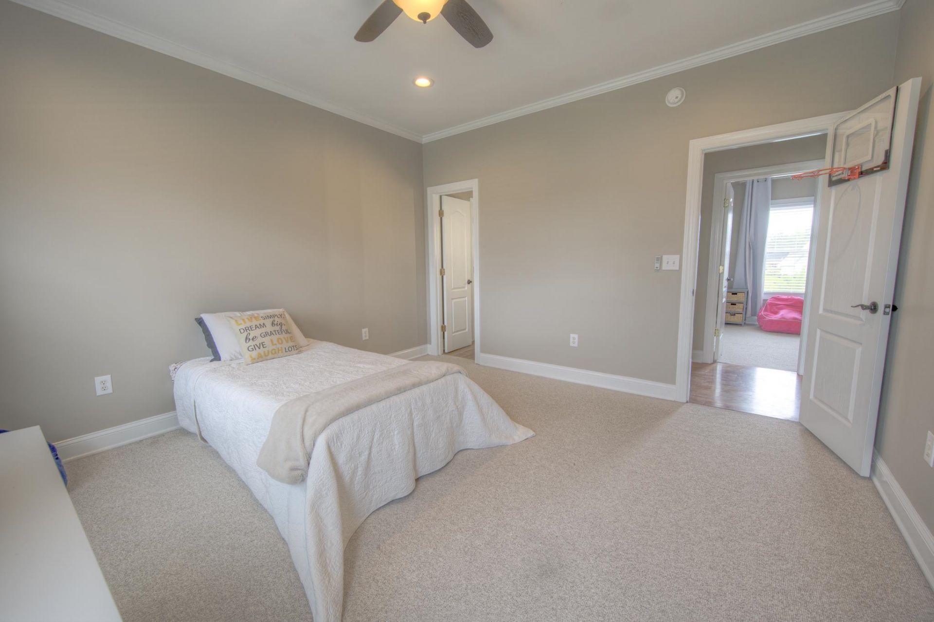 3771 Waterford Dr. Photo 29