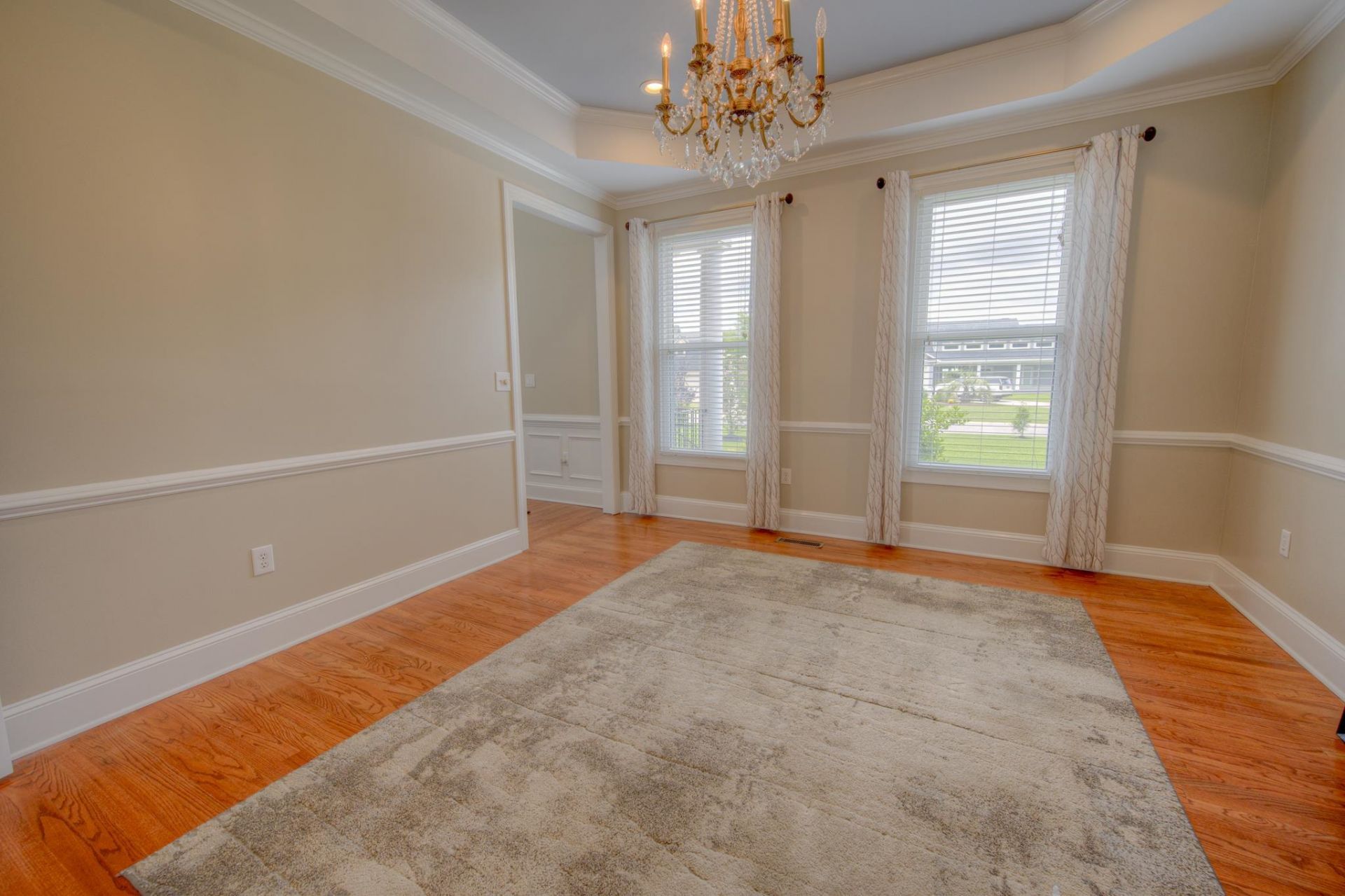 3771 Waterford Dr. Photo 8