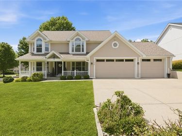 7638 N Pomona Avenue, Kansas City, MO 64152